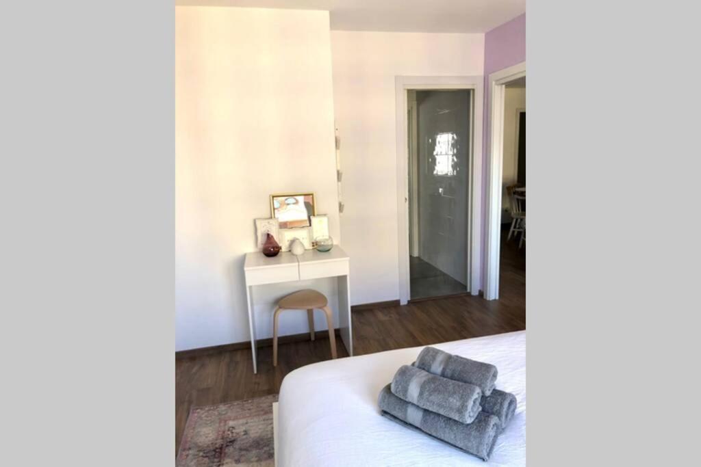 Beautiful And Renovated Apartment In The Center Valencia Exterior photo