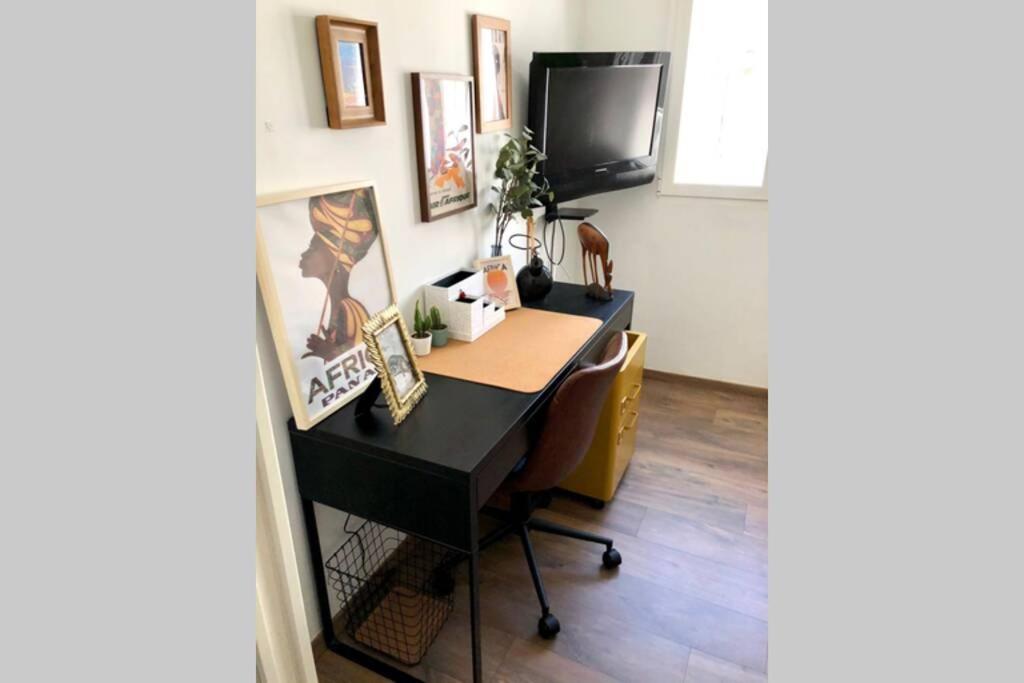 Beautiful And Renovated Apartment In The Center Valencia Exterior photo