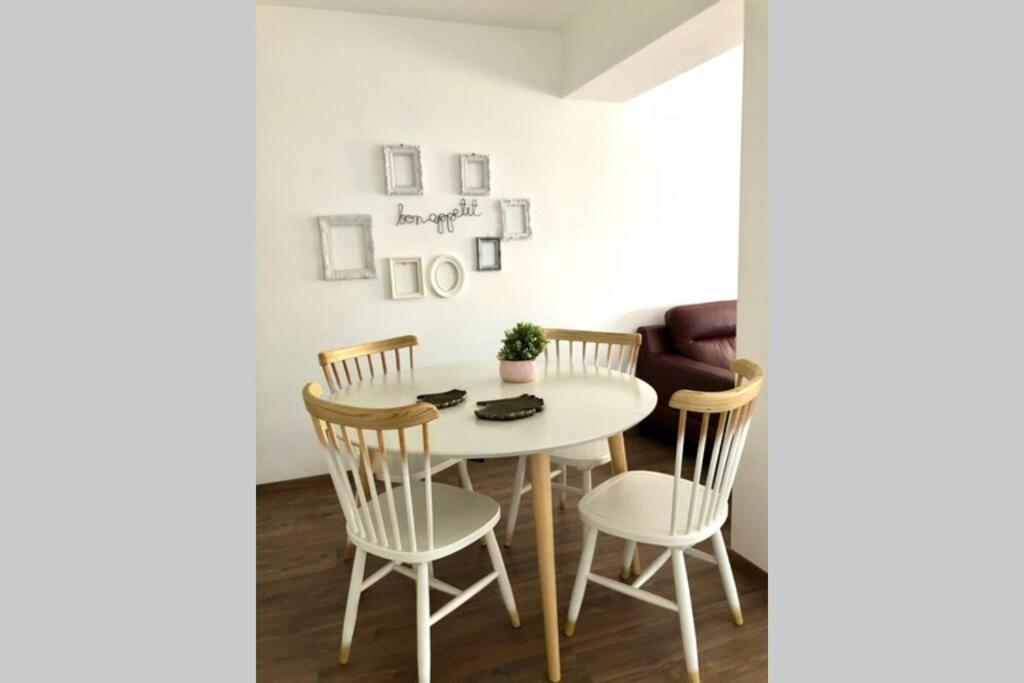 Beautiful And Renovated Apartment In The Center Valencia Exterior photo