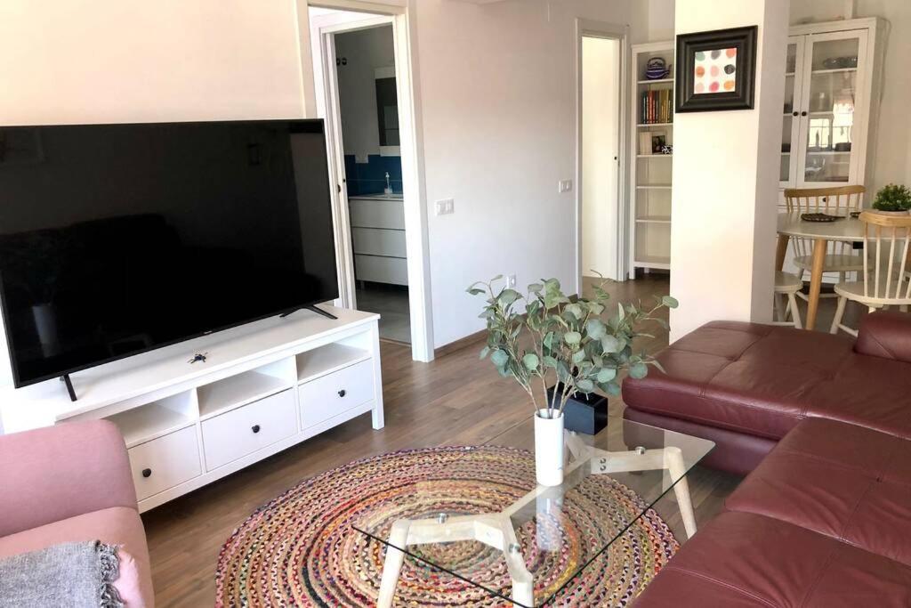 Beautiful And Renovated Apartment In The Center Valencia Exterior photo